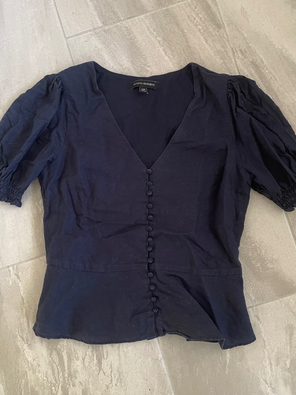 Banana Republic Navy Linen/Cotton Blend Blouse
